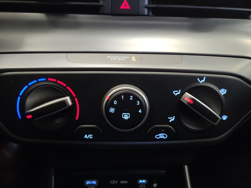 Hyundai i20 Hatchback vaihtoauto