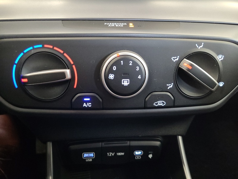 Hyundai i20 Hatchback vaihtoauto