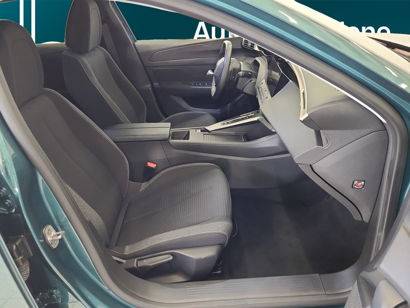 Peugeot 308 vaihtoauto