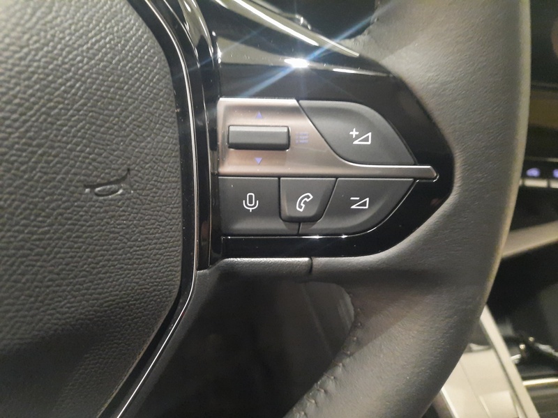 Peugeot 408 vaihtoauto