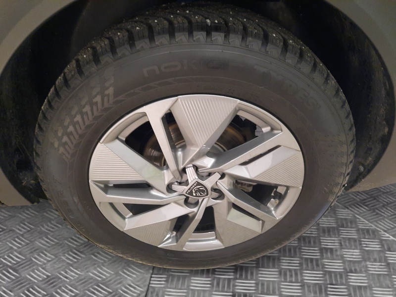 Peugeot 408 vaihtoauto