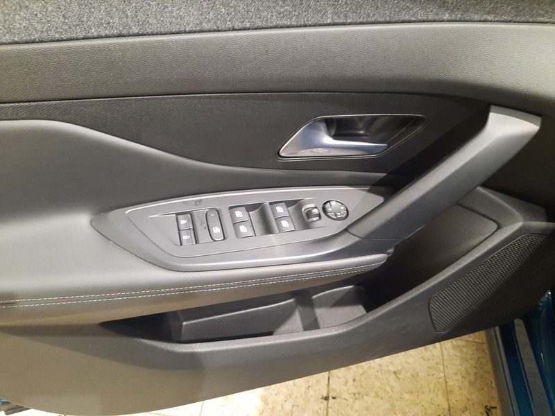 Peugeot 408 vaihtoauto