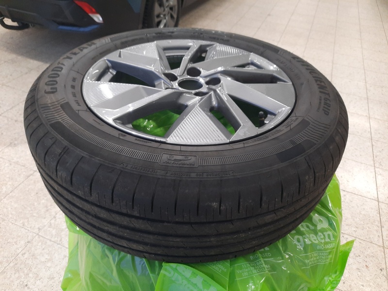 Peugeot 408 vaihtoauto