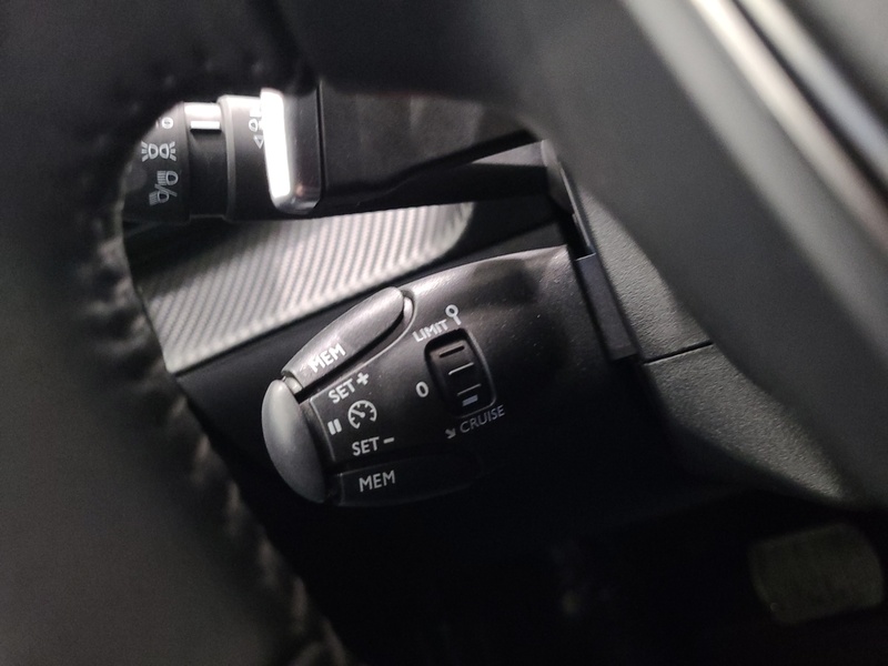 Peugeot 208 vaihtoauto