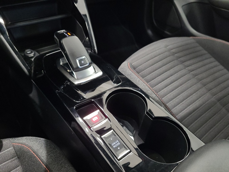 Peugeot 208 vaihtoauto