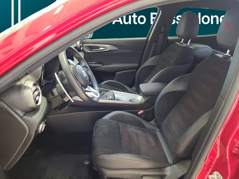 Alfa Romeo Tonale vaihtoauto