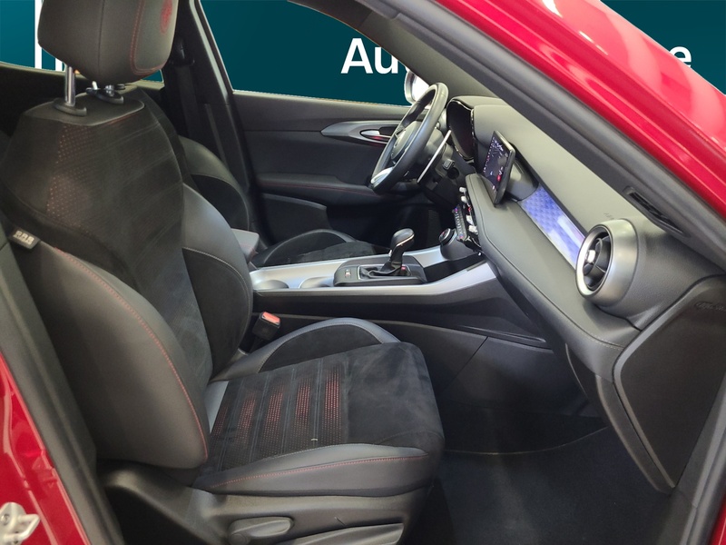 Alfa Romeo Tonale vaihtoauto