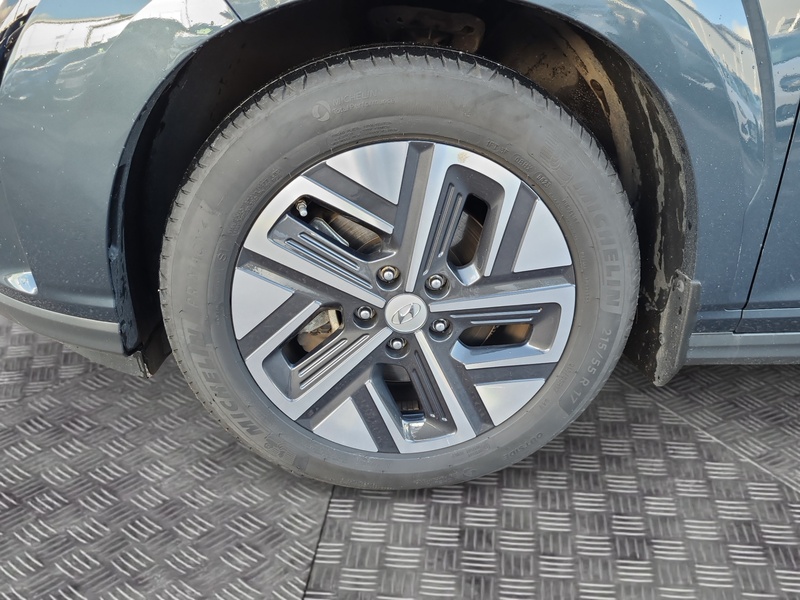 Hyundai Kona vaihtoauto