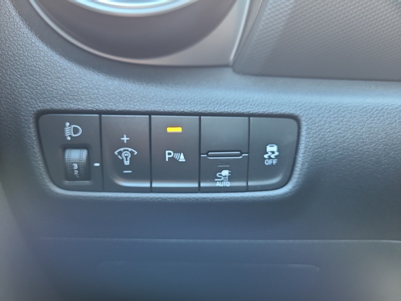 Hyundai Kona vaihtoauto