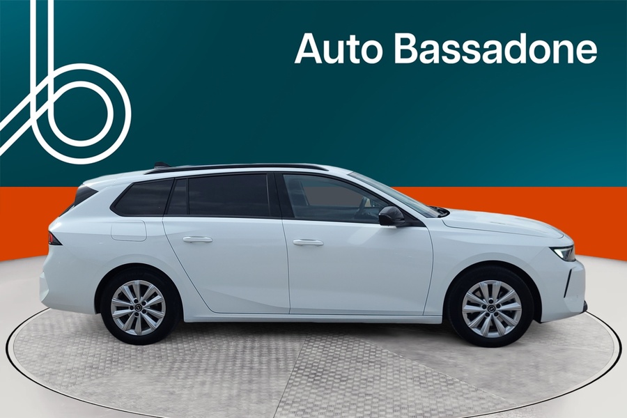 Opel Astra vaihtoauto