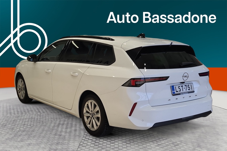 Opel Astra vaihtoauto