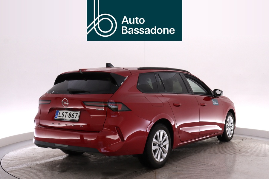 Opel Astra vaihtoauto