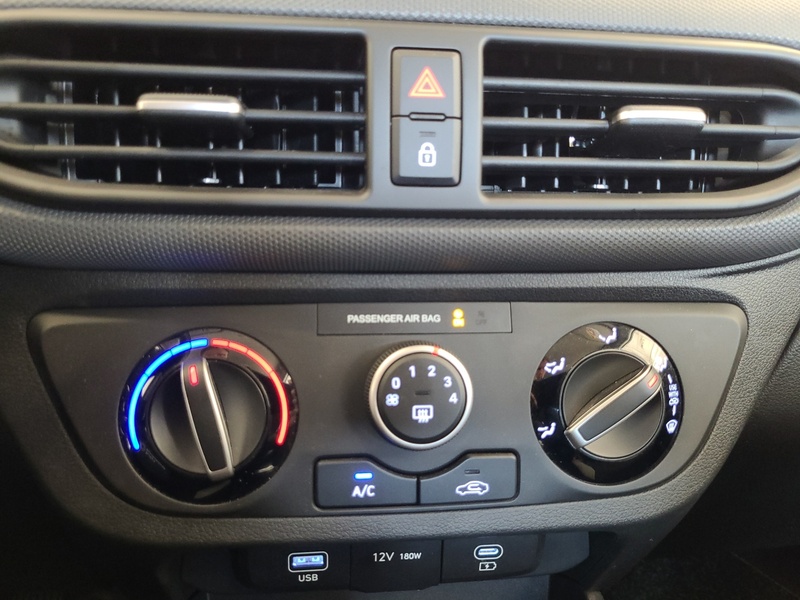 Hyundai i10 vaihtoauto