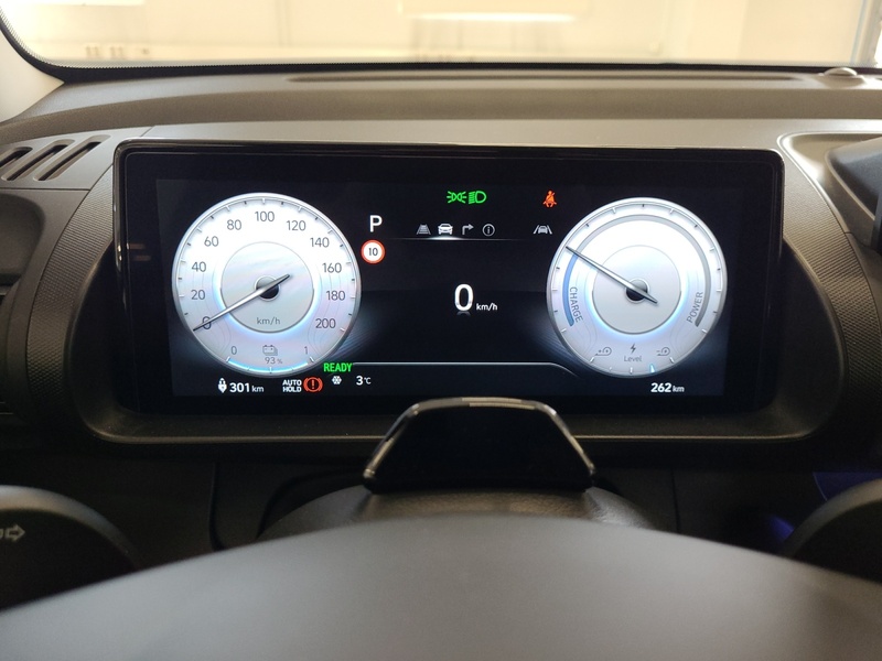 Hyundai INSTER vaihtoauto