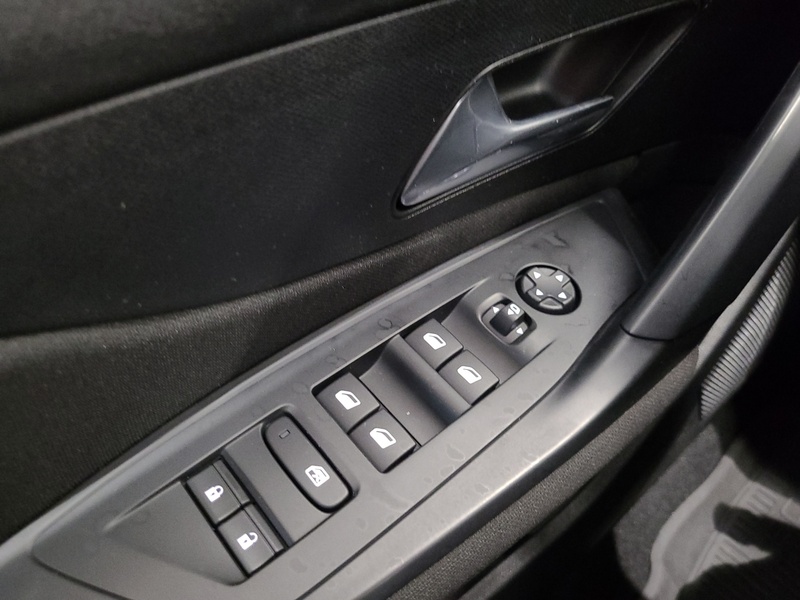 Peugeot 308 vaihtoauto