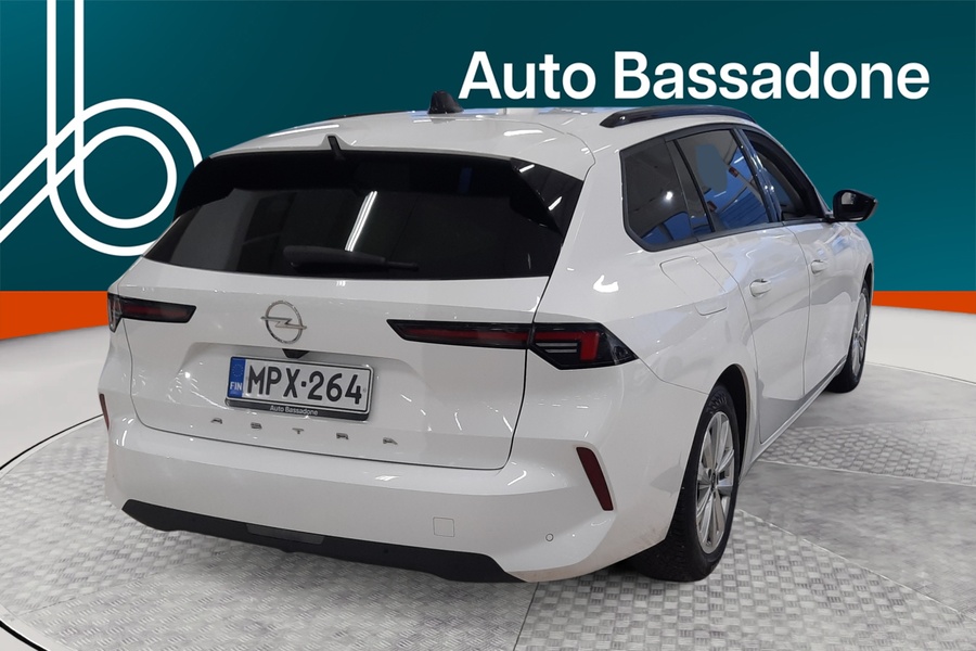 Opel Astra vaihtoauto