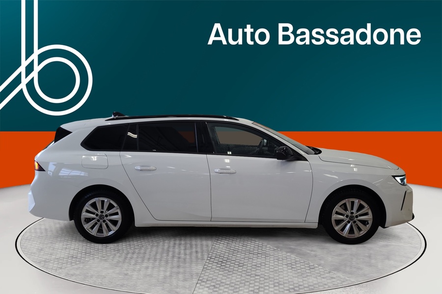 Opel Astra vaihtoauto