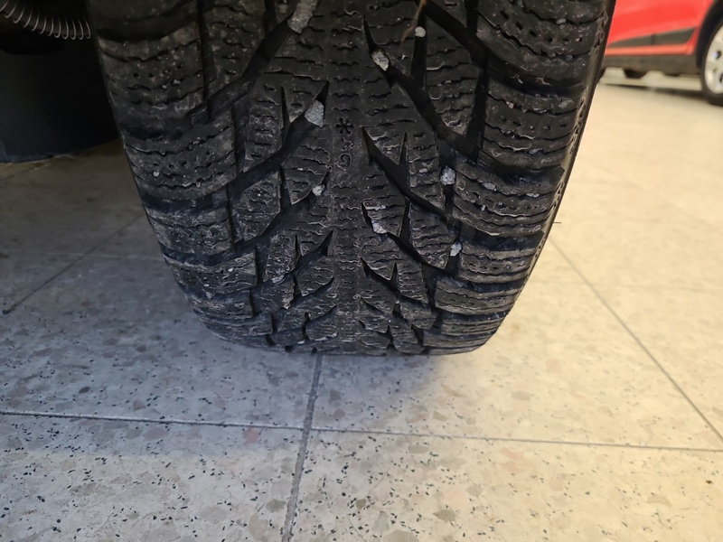 Peugeot e-2008 vaihtoauto