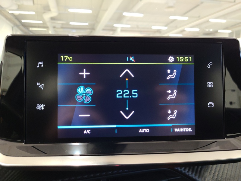 Peugeot e-2008 vaihtoauto