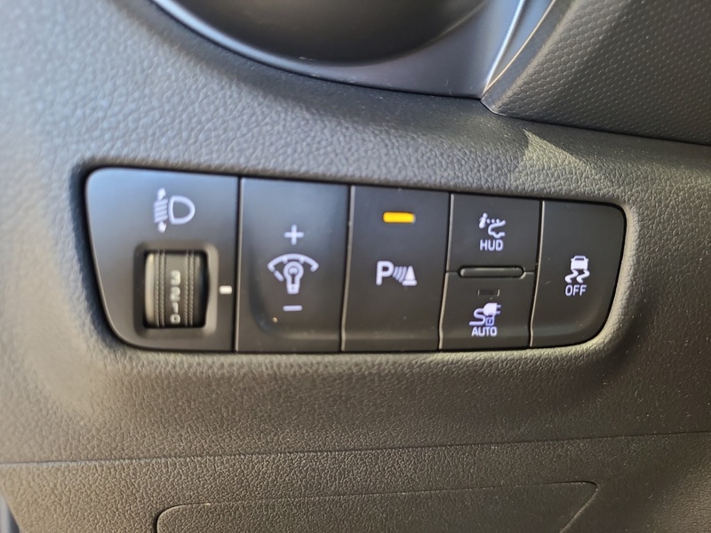 Hyundai Kona vaihtoauto