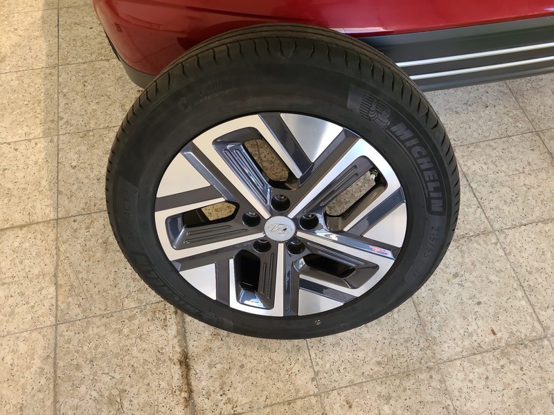 Hyundai Kona vaihtoauto