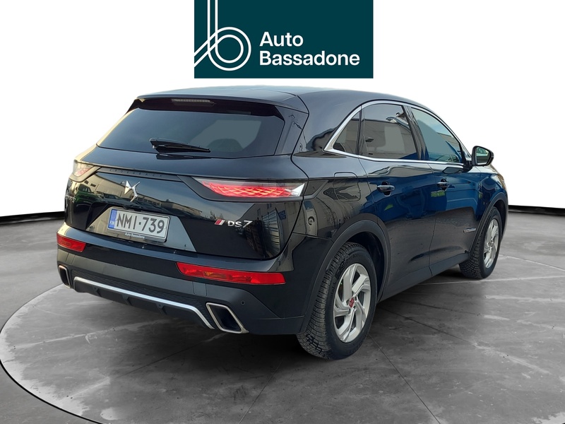 DS 7 Crossback vaihtoauto