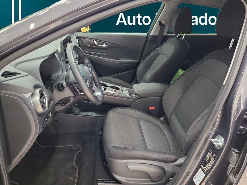 Hyundai Kona vaihtoauto