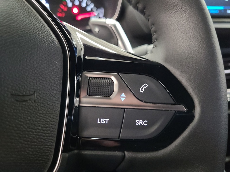 Peugeot 2008 vaihtoauto