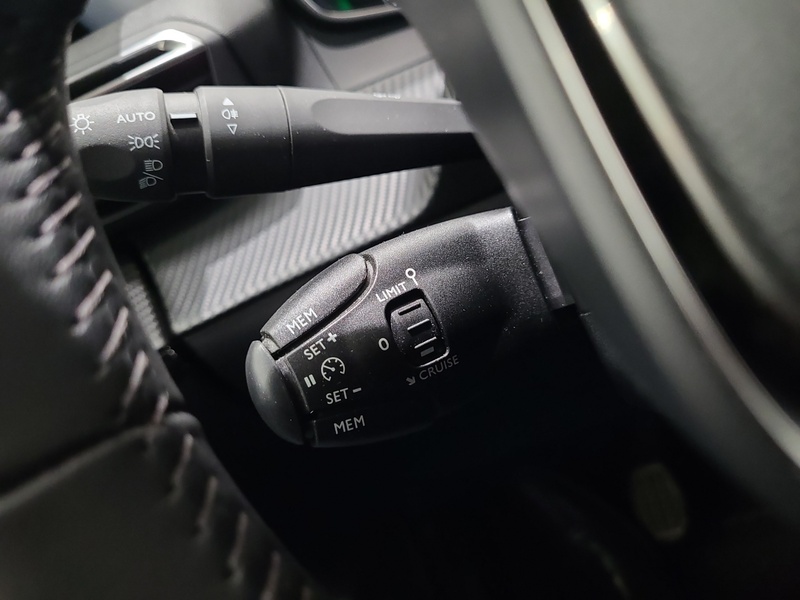 Peugeot 208 vaihtoauto