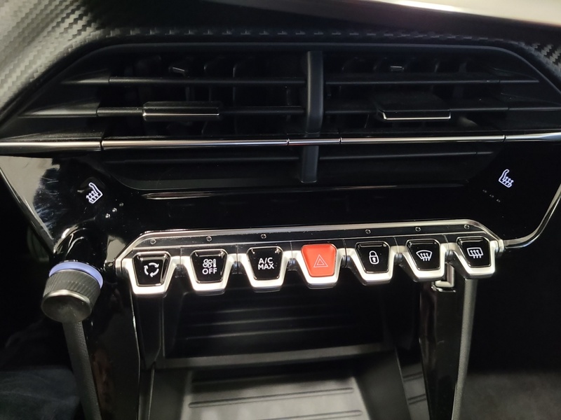 Peugeot 208 vaihtoauto