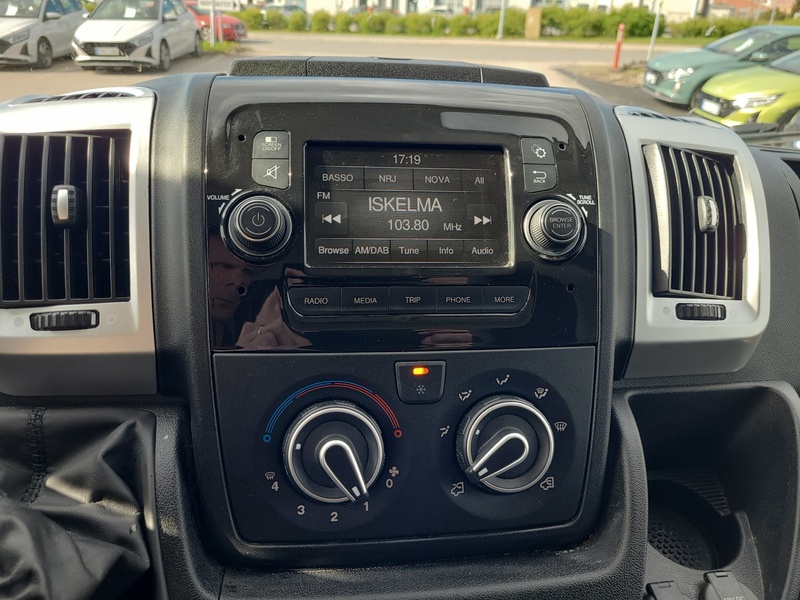 Peugeot Boxer vaihtoauto