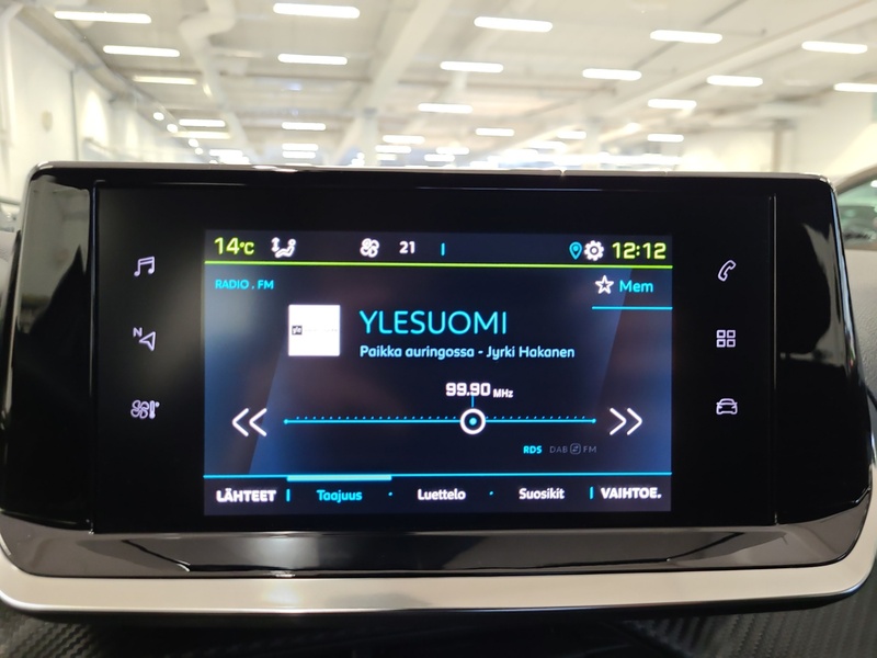 Peugeot e-2008 vaihtoauto