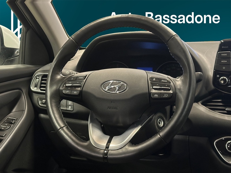 Hyundai i30 Wagon vaihtoauto
