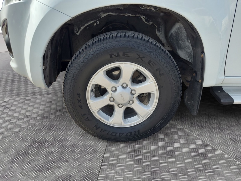 Isuzu D-Max vaihtoauto