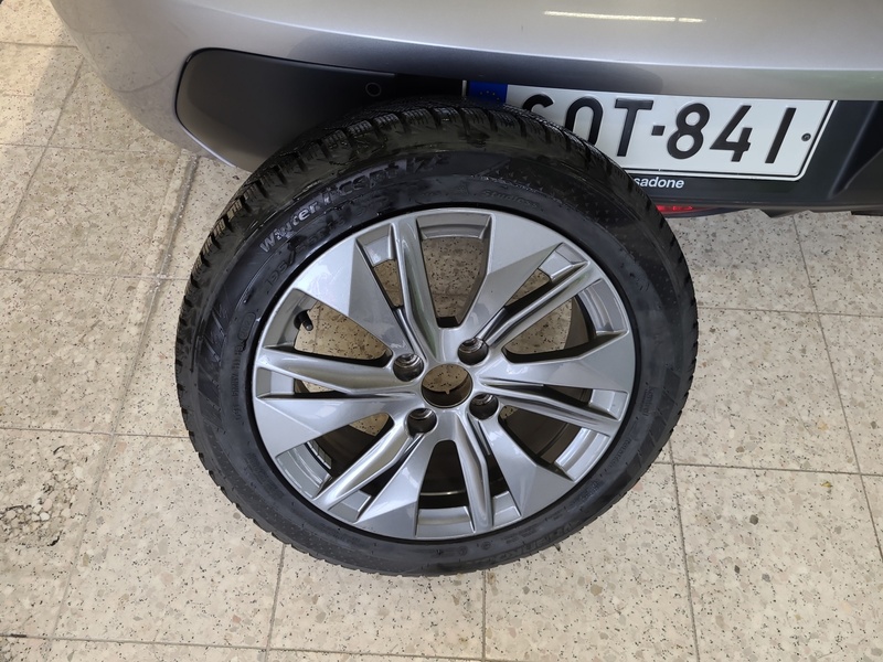 Peugeot 208 vaihtoauto