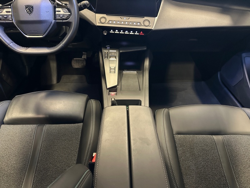 Peugeot 308 vaihtoauto