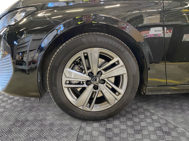 Peugeot 308 vaihtoauto