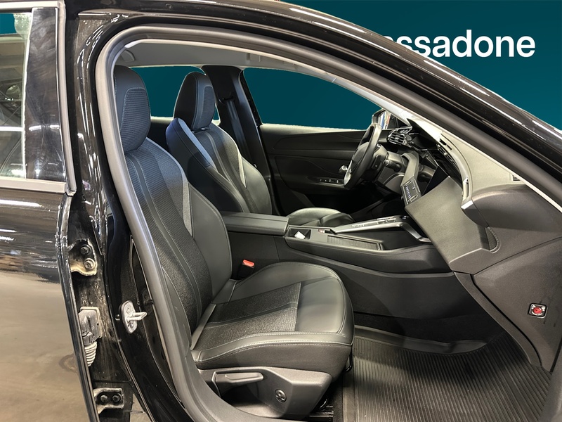 Peugeot 308 vaihtoauto