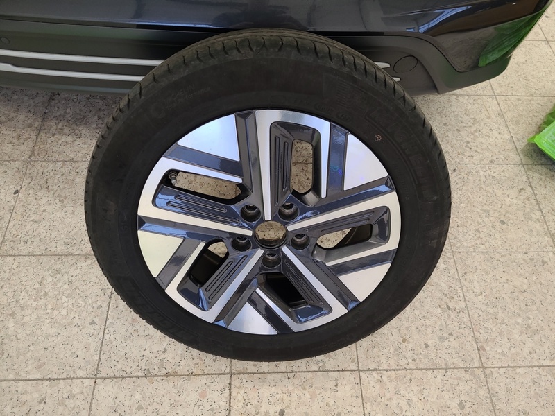 Hyundai Kona vaihtoauto