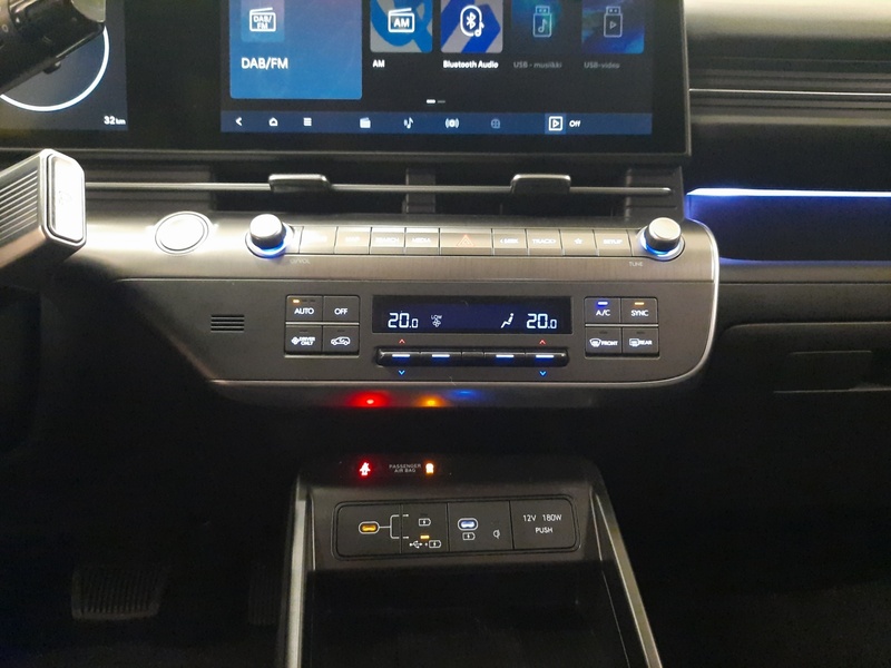 Hyundai KONA Hybrid vaihtoauto