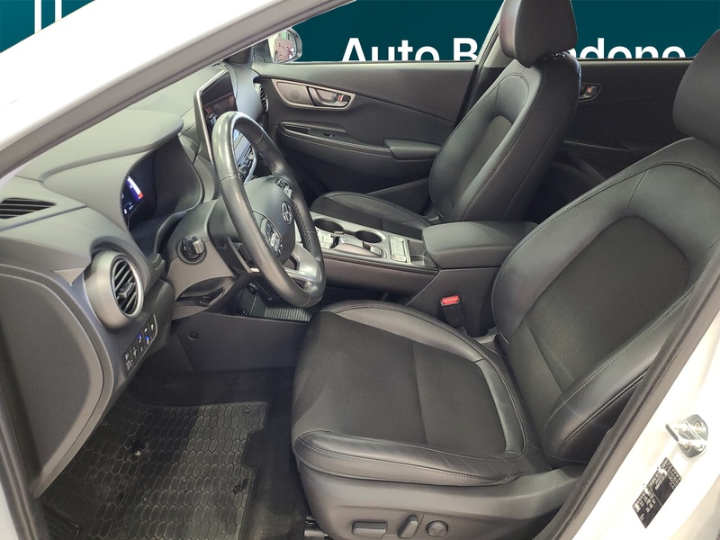 Hyundai Kona vaihtoauto