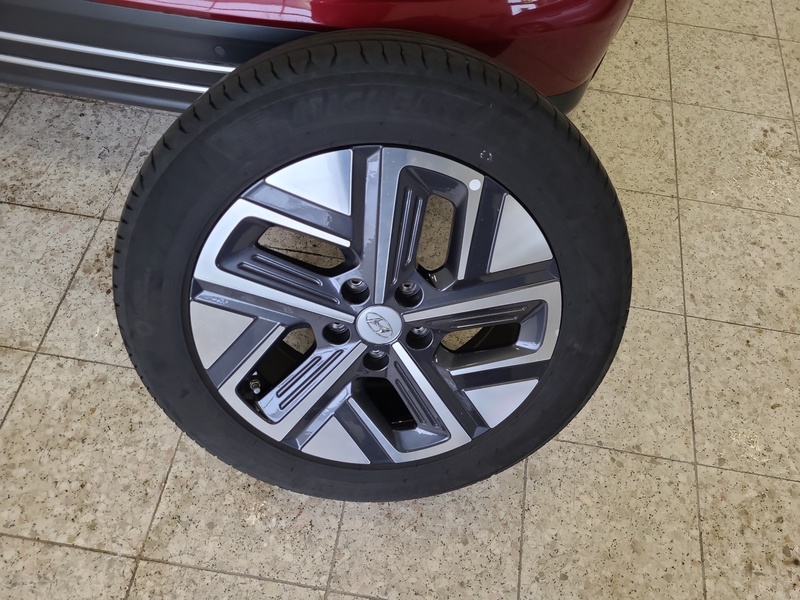 Hyundai Kona vaihtoauto