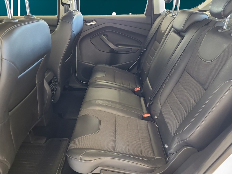 Ford Kuga vaihtoauto