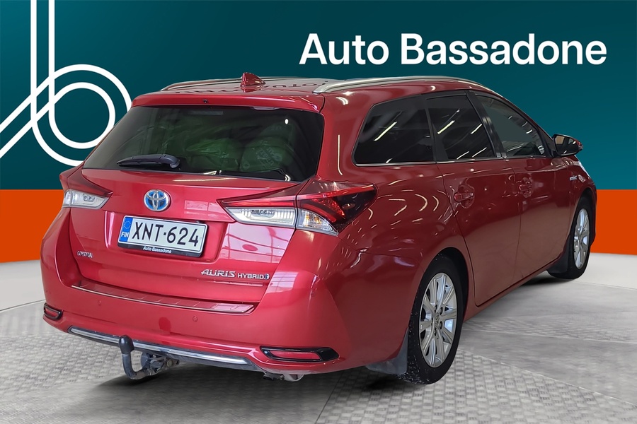 Toyota Auris vaihtoauto