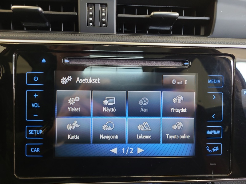 Toyota Auris vaihtoauto