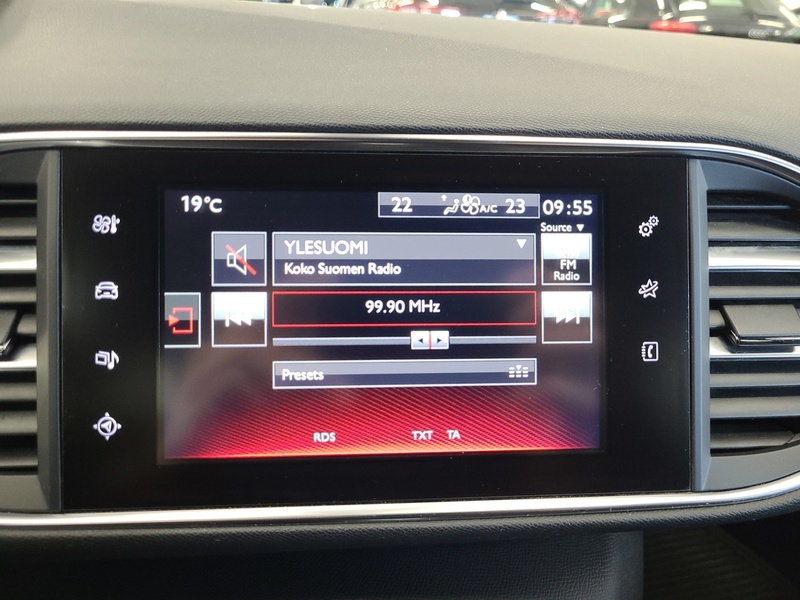 Peugeot 308 vaihtoauto