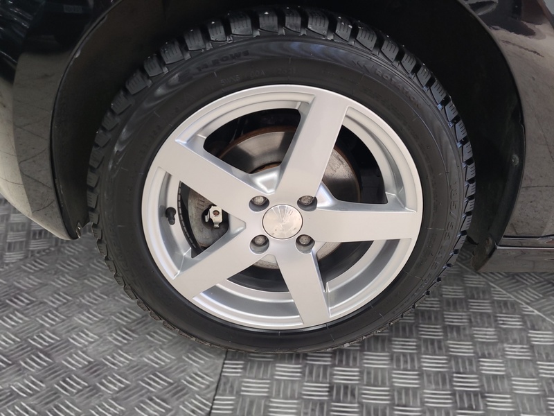 Volkswagen up! vaihtoauto