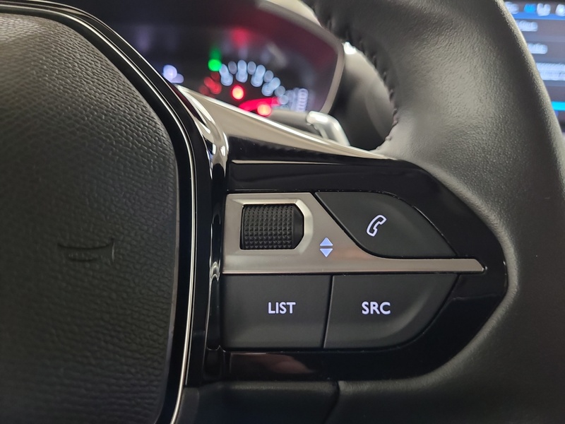 Peugeot 208 vaihtoauto