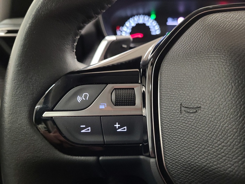 Peugeot 208 vaihtoauto