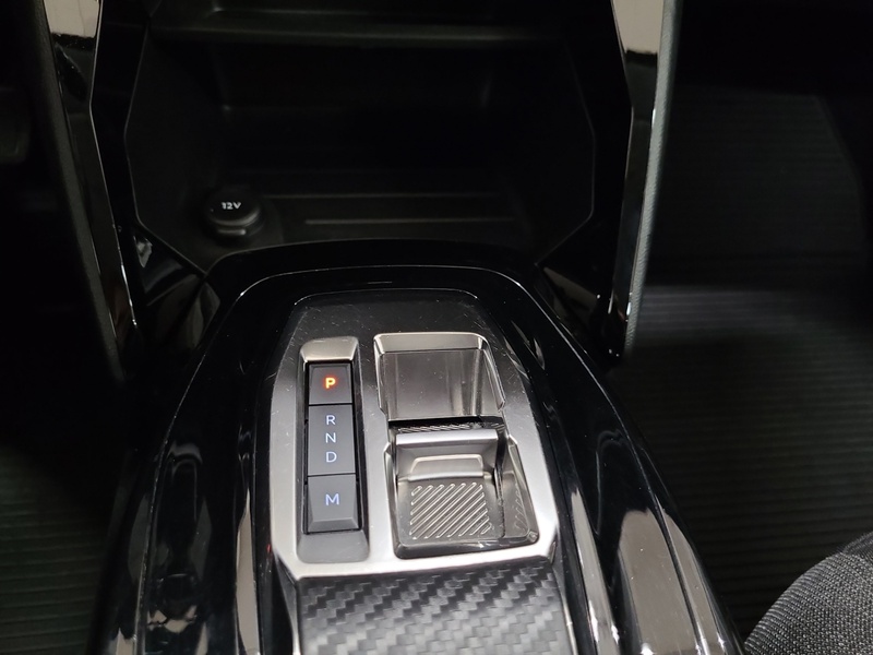 Peugeot 208 vaihtoauto